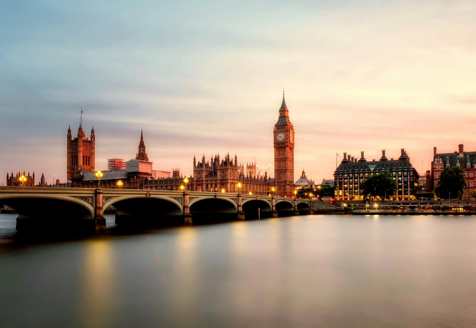 Vy över Londons skyline