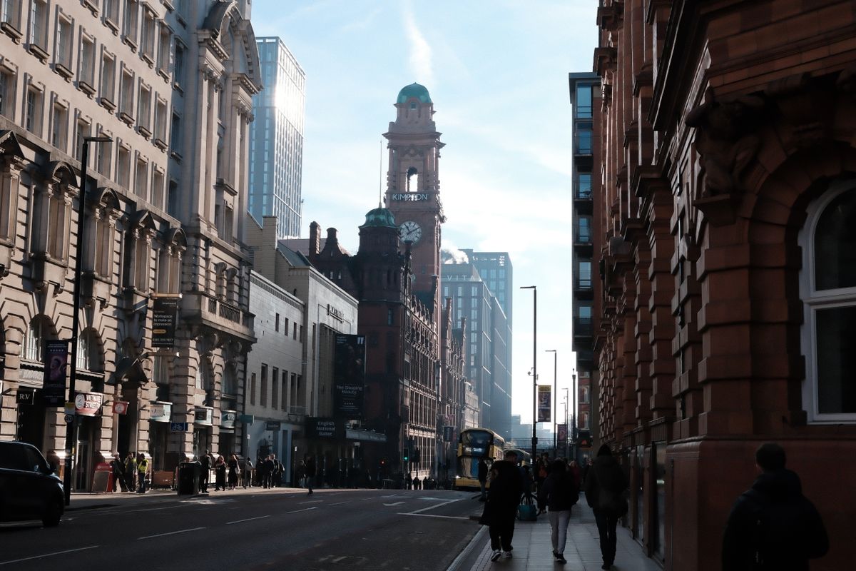 Manchesters skyline med moderna höghus