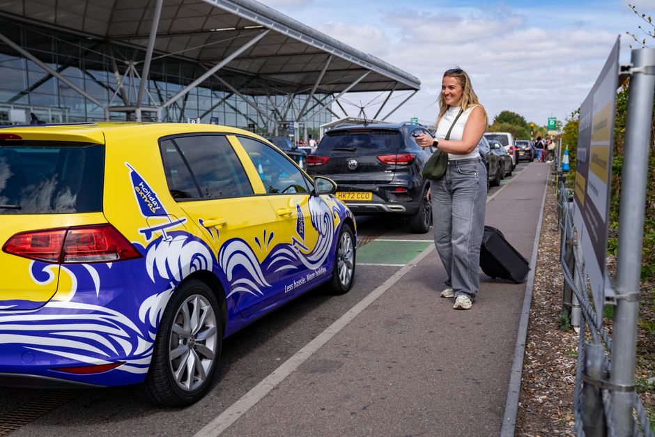 Svensk resenär med godkänt UK ETA anländer till London